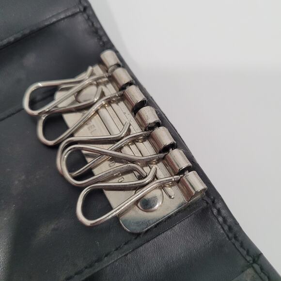 Hunting World Key Case Hooks Holder Wallet Logo Black Trifold Leather Italian - Picture 5 of 9